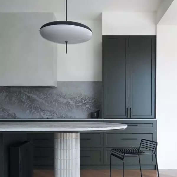 Lampe Suspendue Modèle 2065