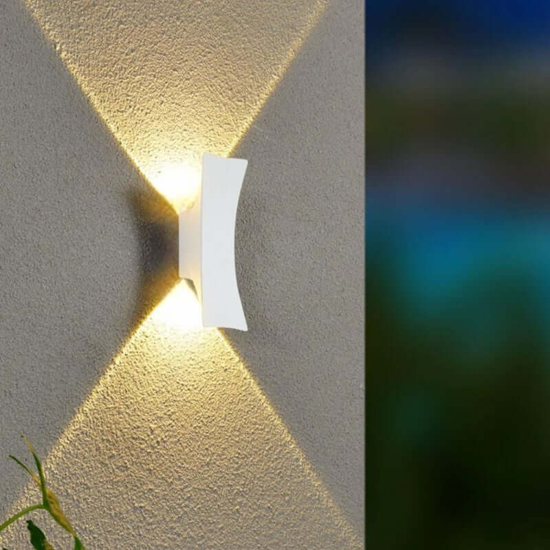 Applique Murale Extérieure - Éclairage LED Moderne