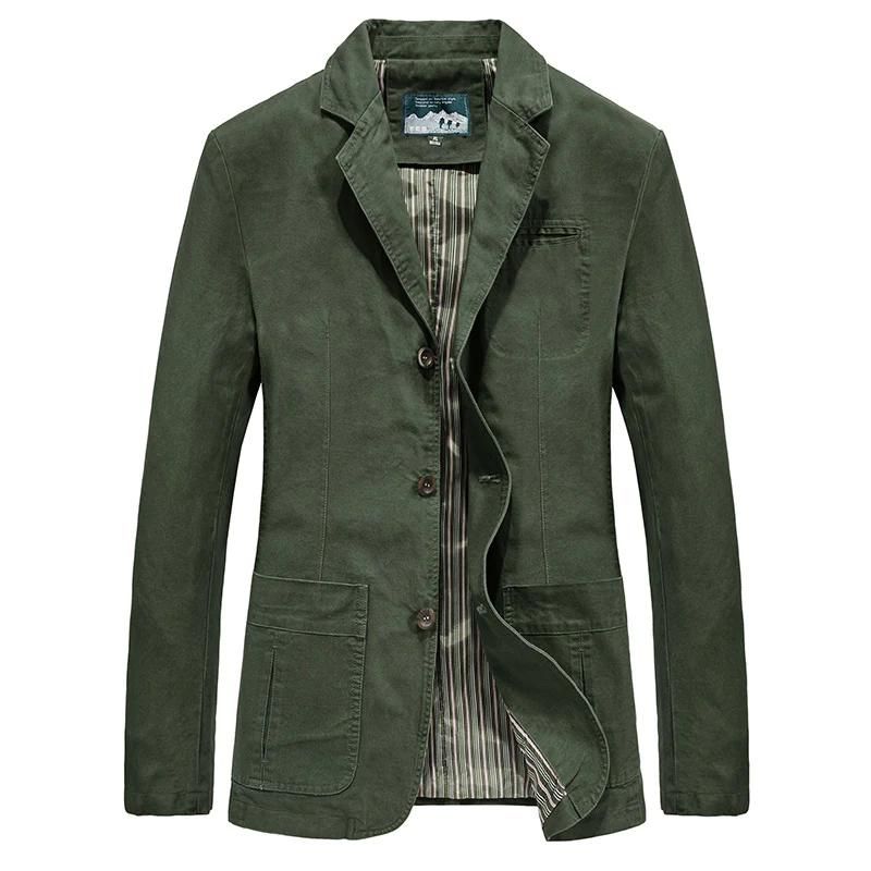 Blazer Clarence pour homme, léger et décontracté, coupe ajustée, tissu respirant, élégance moderne sur fond neutre.