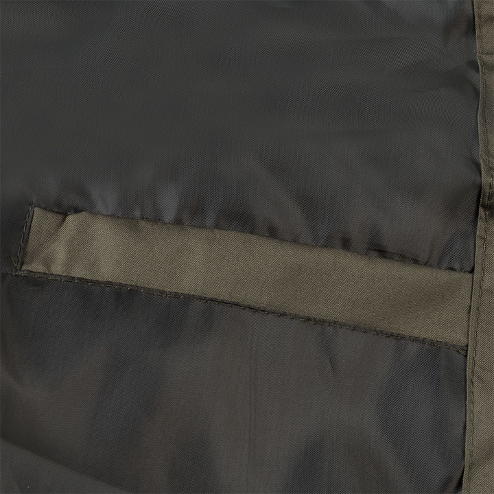 "Blouson bomber homme vert élégant et moderne"