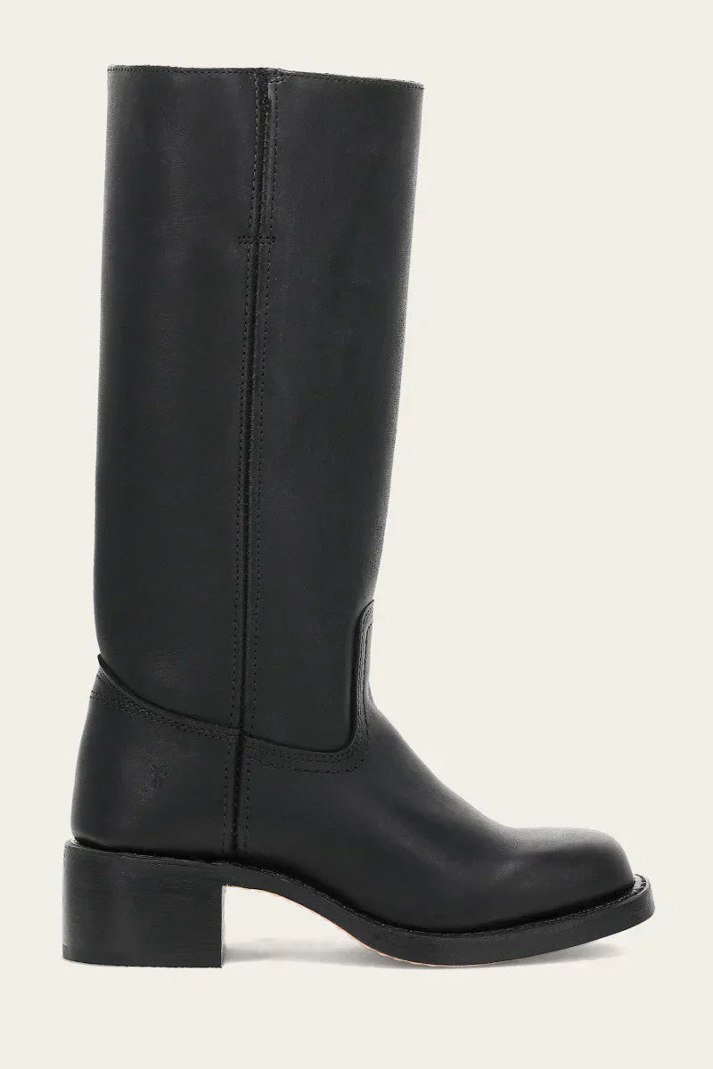 "Bottes en cuir foncé pour femmes, élégantes et confortables, style raffiné et intemporel pour toutes les occasions."