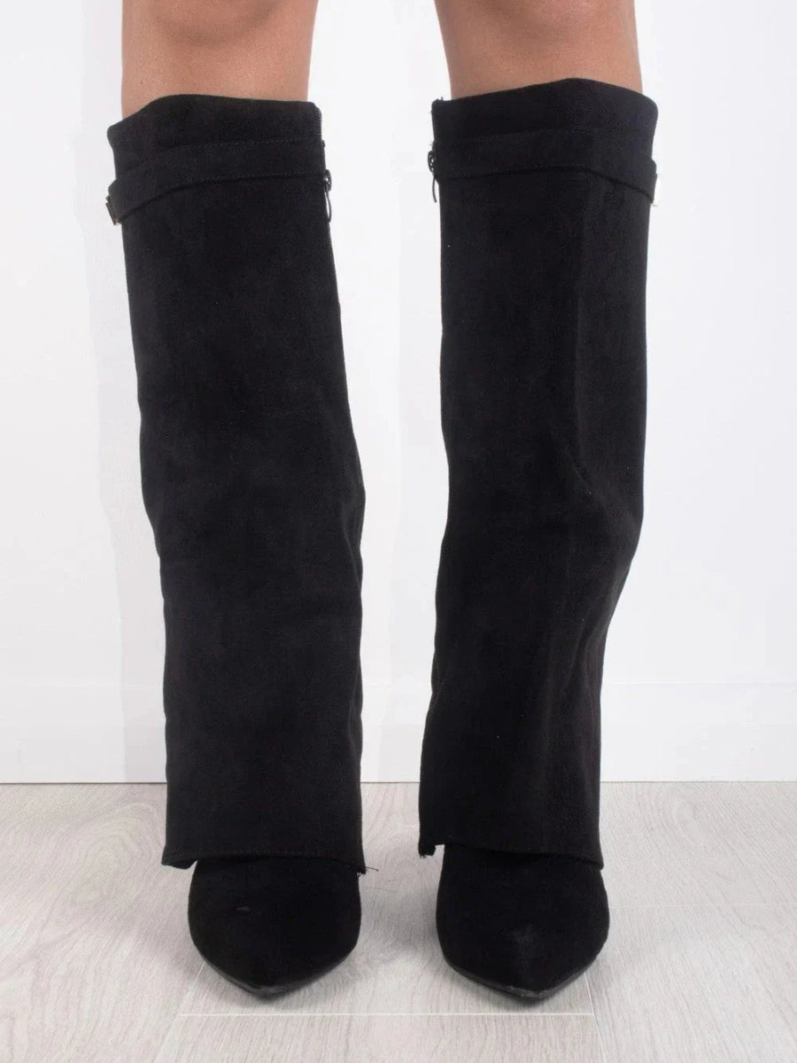 "Bottes hautes élégantes pour femmes, talon caché, style moderne, couleur noire, confort optimal, polyvalentes."