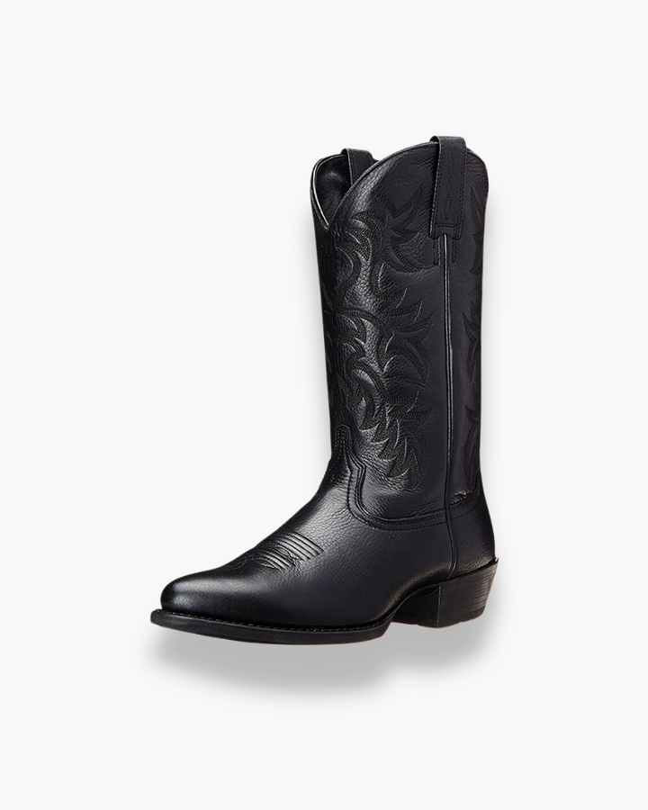 "Bottes western femme élégantes en cuir marron, détails couture soignés, style intemporel et moderne, confort premium"