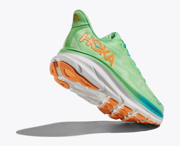 "Chaussures de course unisexes légères Hoka Clifton 9, design moderne, tige mesh respirant pour performance et confort"