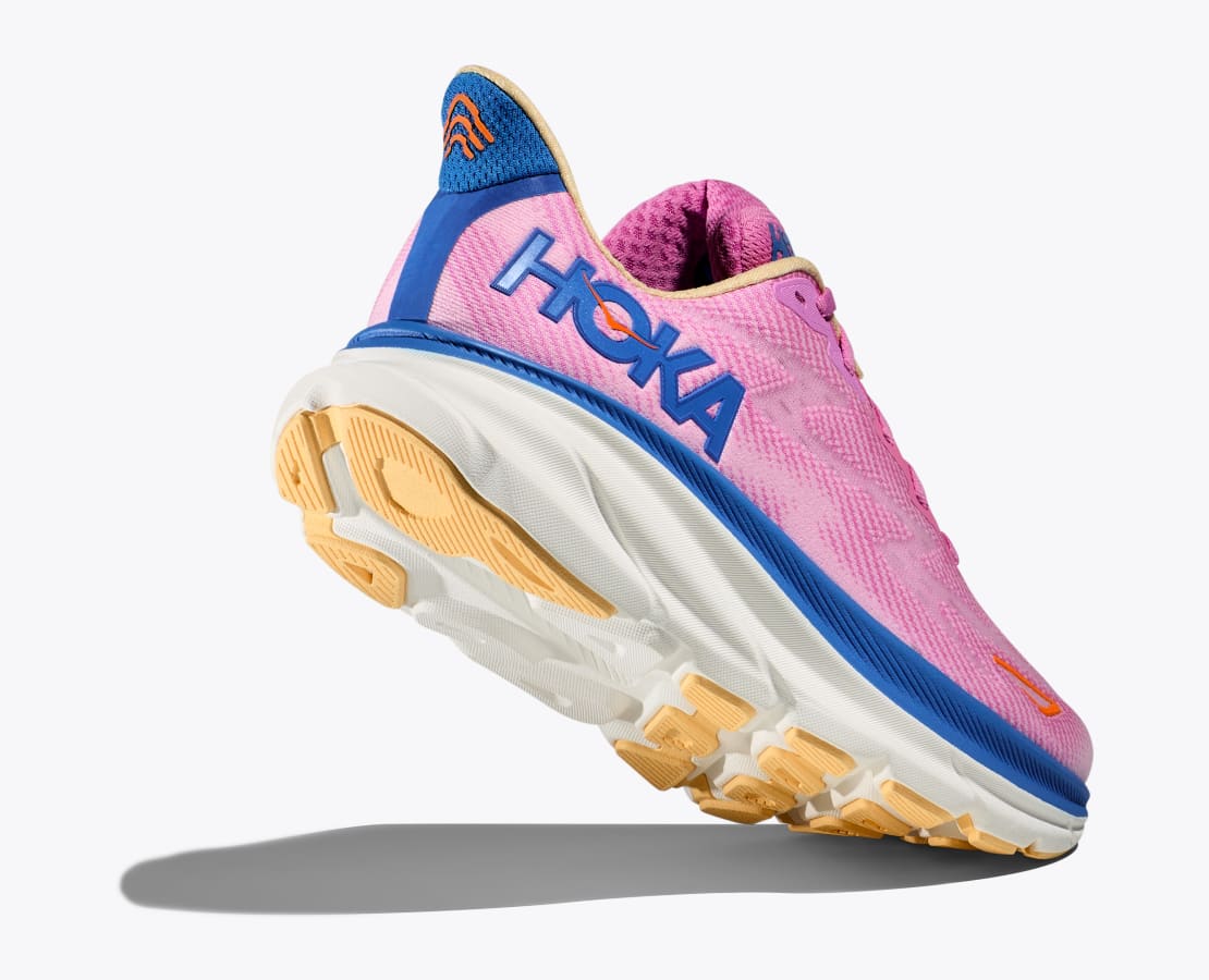 "Chaussures de course unisexes légères Hoka Clifton 9, design moderne, tige mesh respirant pour performance et confort"