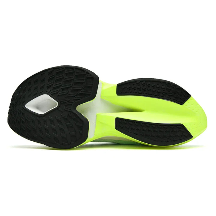 "Chaussures de running légères Stride Air pour femmes, vue latérale, design gris, technologie Airflow pour respirabilité."