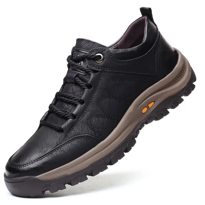 Chaussures orthopédiques en cuir pour hommes, imperméables, élégantes, avec semelle antidérapante et design polyvalent.