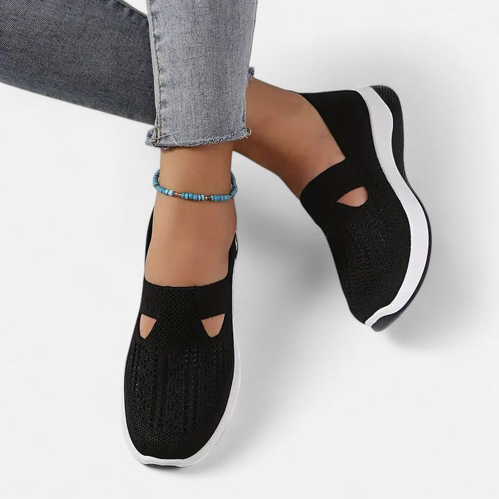 "Chaussures orthopédiques légères femmes, design moderne sans lacets, confort et soutien ergonomique."