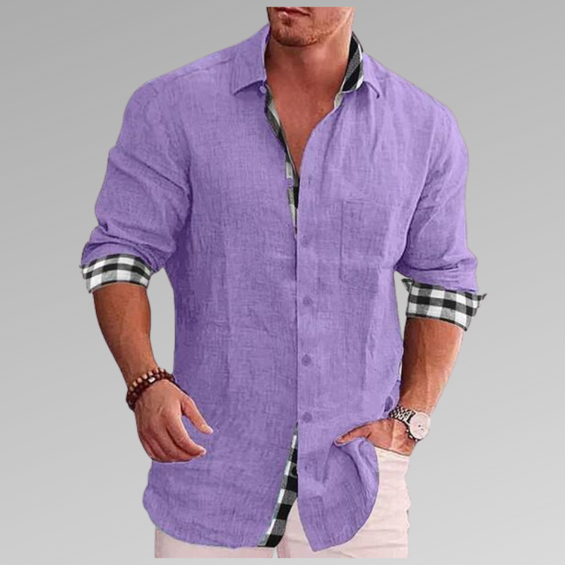"Chemise en lin bleu clair pour homme, col et manchettes à carreaux, élégante et confortable pour l'été"