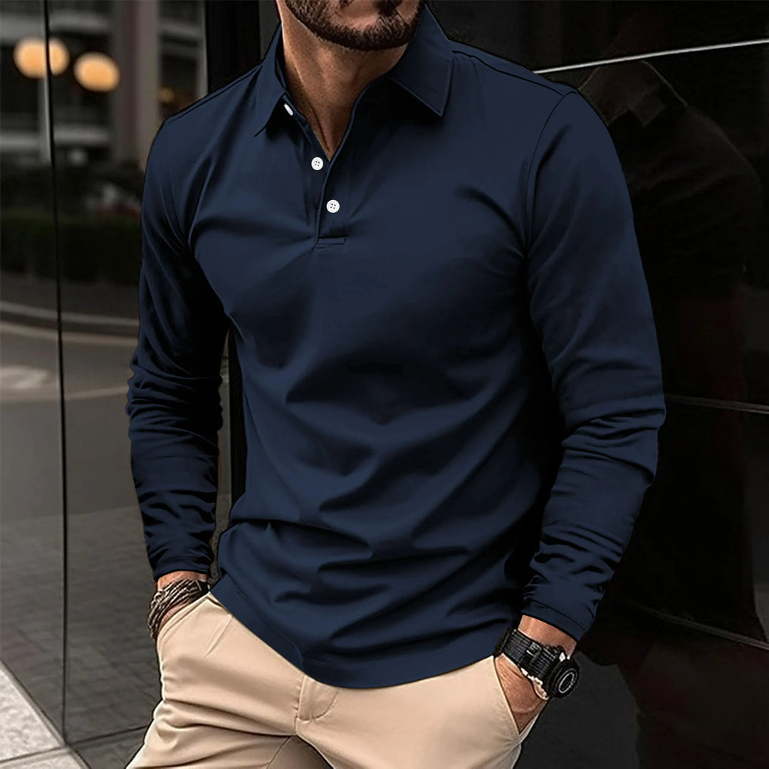 Chemise polo jean homme manches longues, élégante et décontractée, coupe ajustée, tissu bleu respirant, idéale style versatil