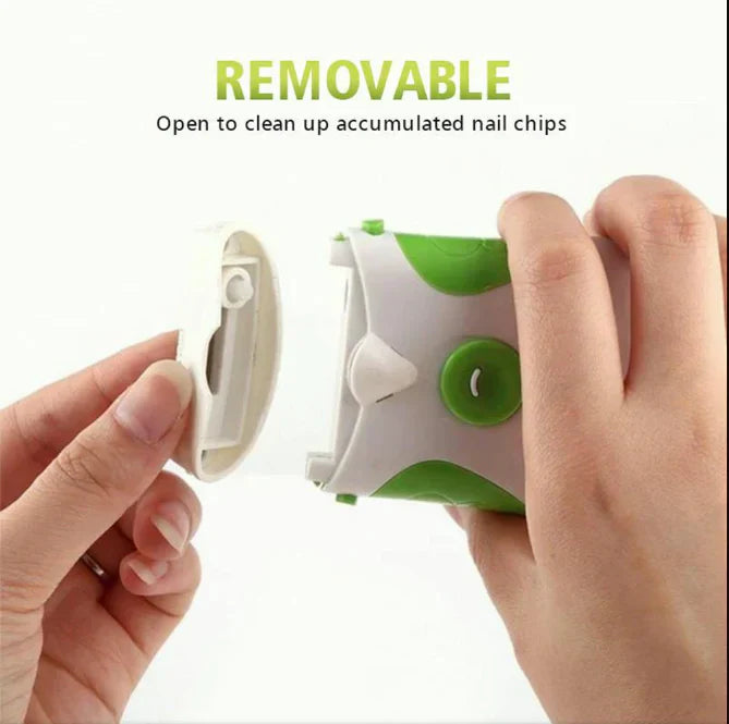 "Coupe-ongles et lime électrique, accessoire moderne gris argent, soin des ongles précis et lisse à domicile."