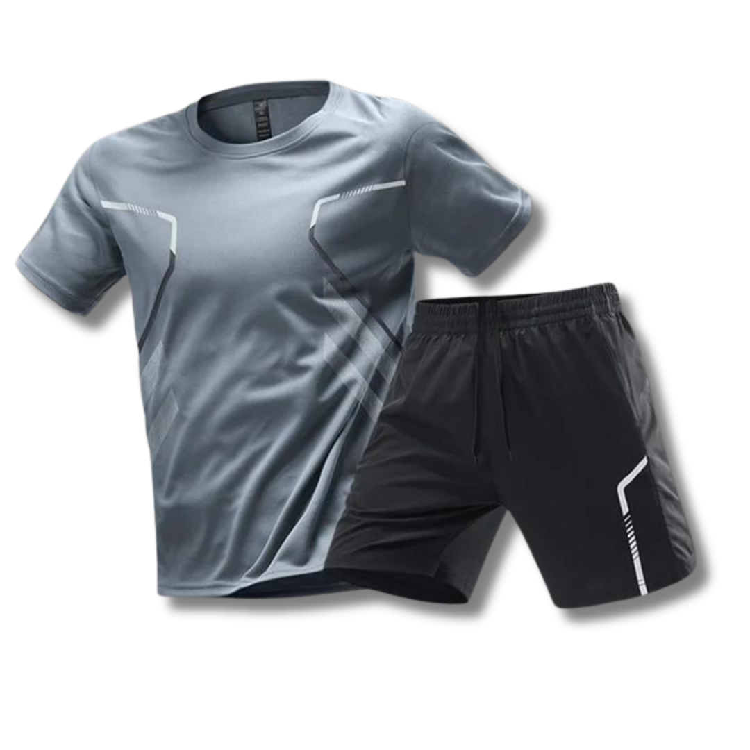 Ensemble de sport homme estival avec t-shirt manches courtes et short ajustable, idéal pour tennis, padel, course.