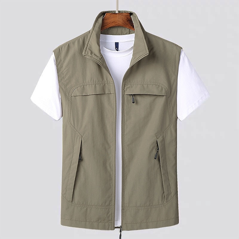 Gilet moderne pour hommes, sans manches, élégant, décontracté, disponible en couleurs variées, idéal pour toutes occasions.