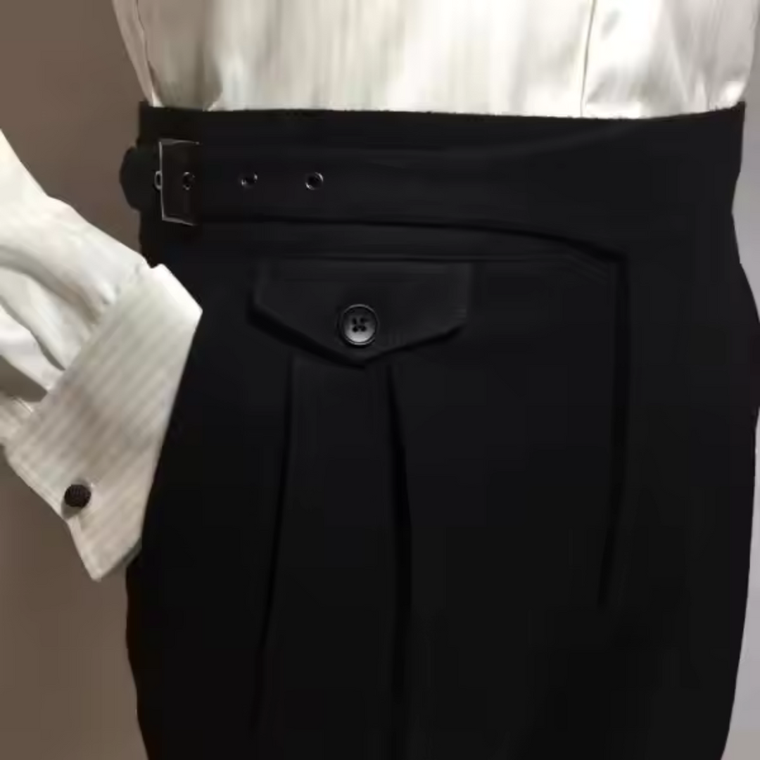 "Image de pantalon homme taille haute élégant et ajusté, confort et allure formelle pour bureau et occasions spéciales."