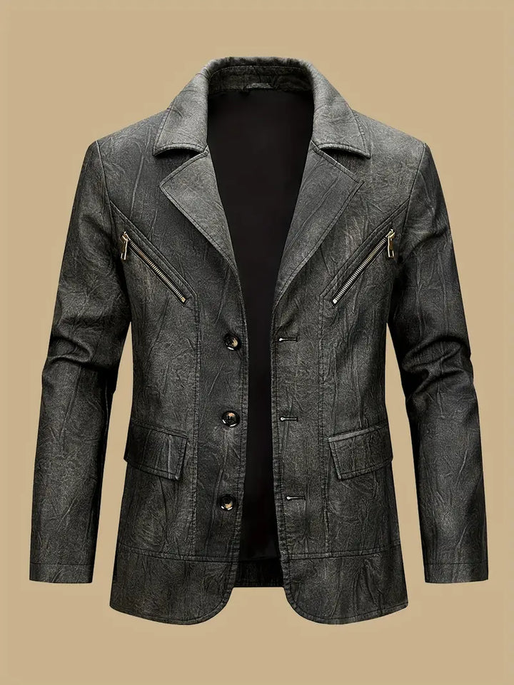 "Manteau en cuir marron classique pour homme, coupe cintrée, allure élégante et durable, style raffiné."