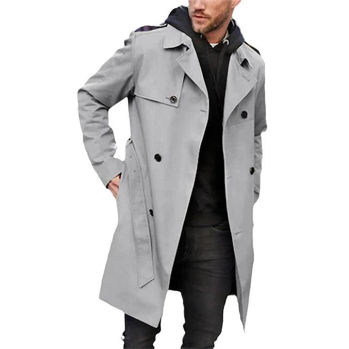 "Manteau trench homme, coupe ajustée, double boutonnage, vue de face, élégant et respirant, style classique."