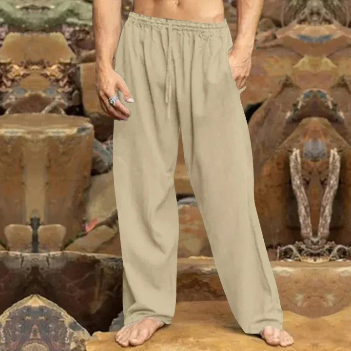 "Pantalon de loisirs en lin pour hommes, coupe moderne, tissu respirant et confortable, idéal pour un look chic décontracté."