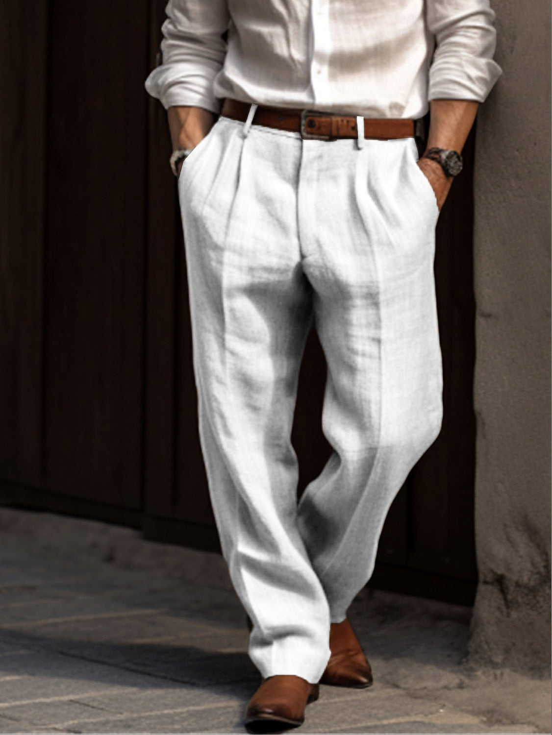 "Pantalon en lin pour homme, confortable, coupe ample, léger, style décontracté chic, idéal toutes occasions."