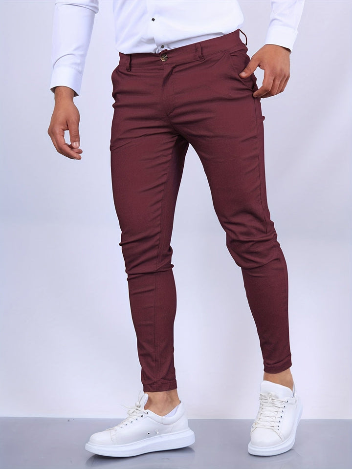 "Pantalon homme slim fit élégant, coupe moderne et ajustée, idéal pour un style professionnel et confortable."