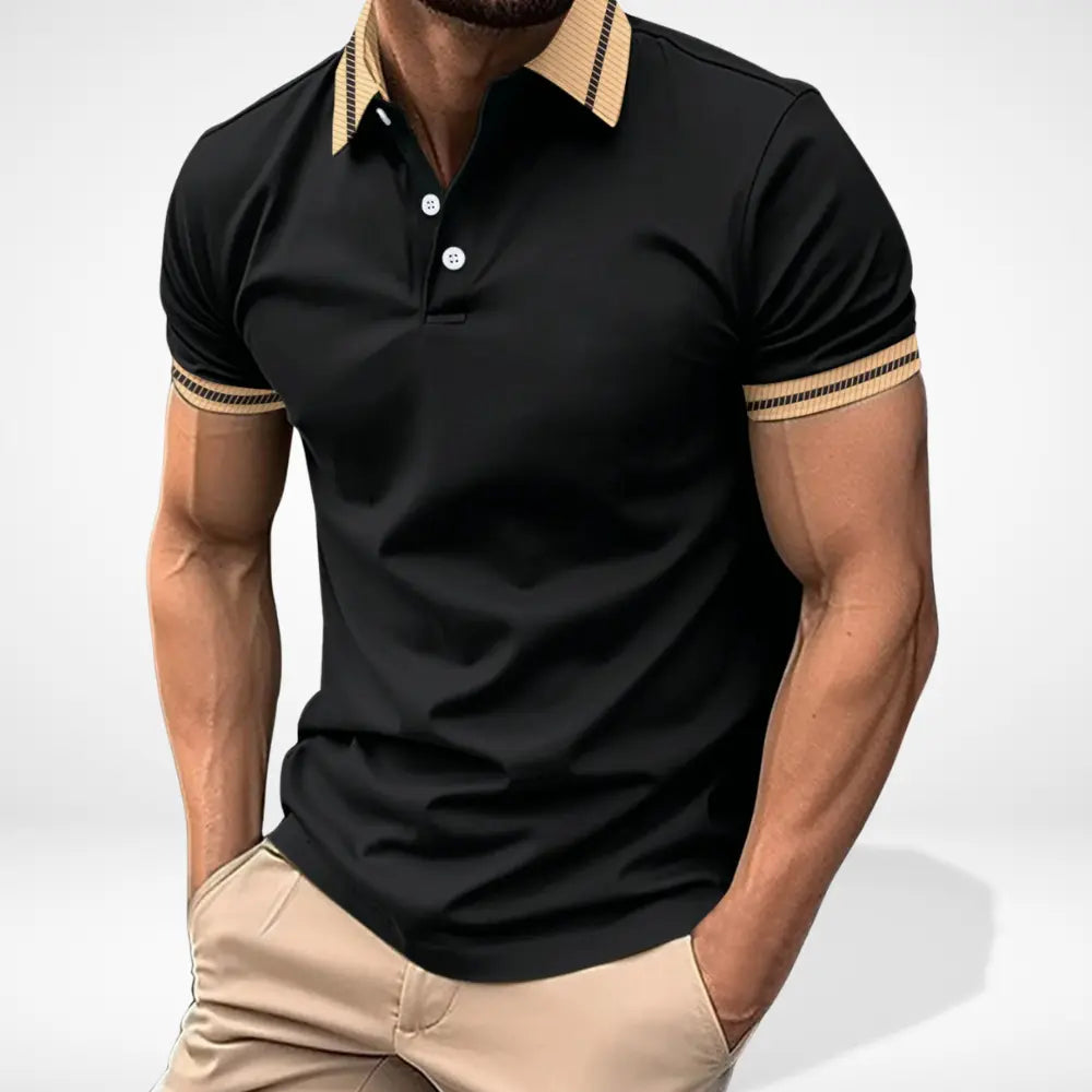 "Polo homme manches courtes col contrasté, design élégant, idéal pour un style casual chic estival."