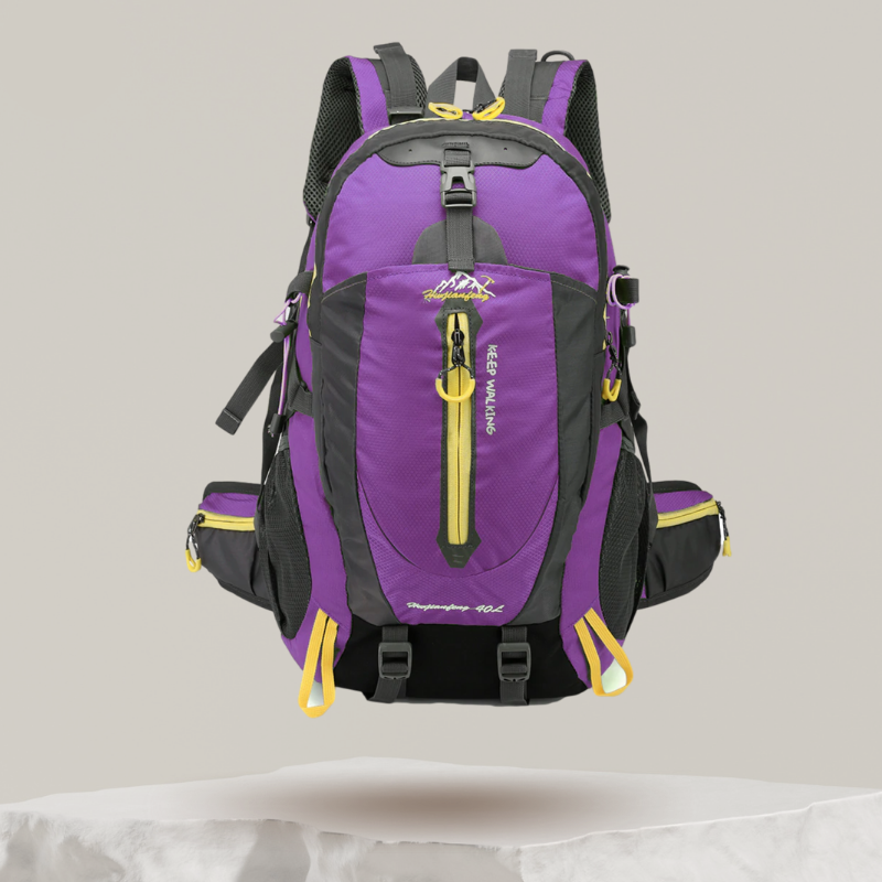"Sac à dos imperméable 40L gris avec compartiments multiples, idéal pour randonnée et trekking en plein air."
