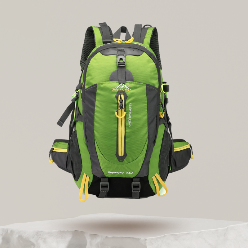 "Sac à dos imperméable 40L gris avec compartiments multiples, idéal pour randonnée et trekking en plein air."