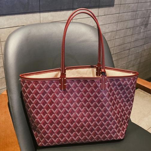 "Sac à main pour femmes, élégant et grand, couleurs variées, design minimaliste, haute qualité, parfait pour toutes occasions