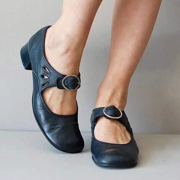 "Sandales en cuir Jolien rouges pour femmes, confort optimal avec semelle antidérapante et mousse à mémoire de forme."