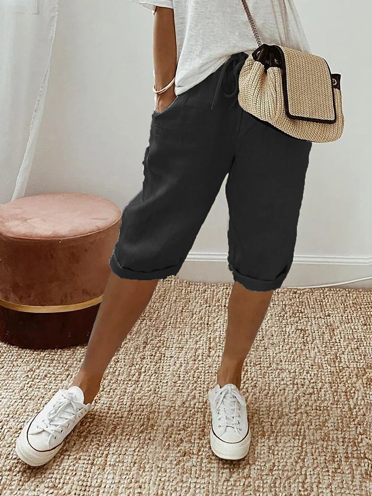 Short femme coton et lin Rosa, décontracté et chic, détails élégants, taille élastique, poches pratiques.