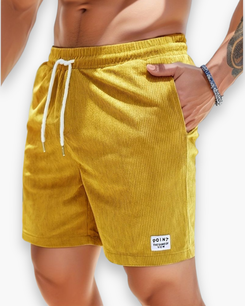 "Shorts d'été décontractés pour homme en tissu léger, design moderne, idéals pour journées chaudes et activités extérieures."