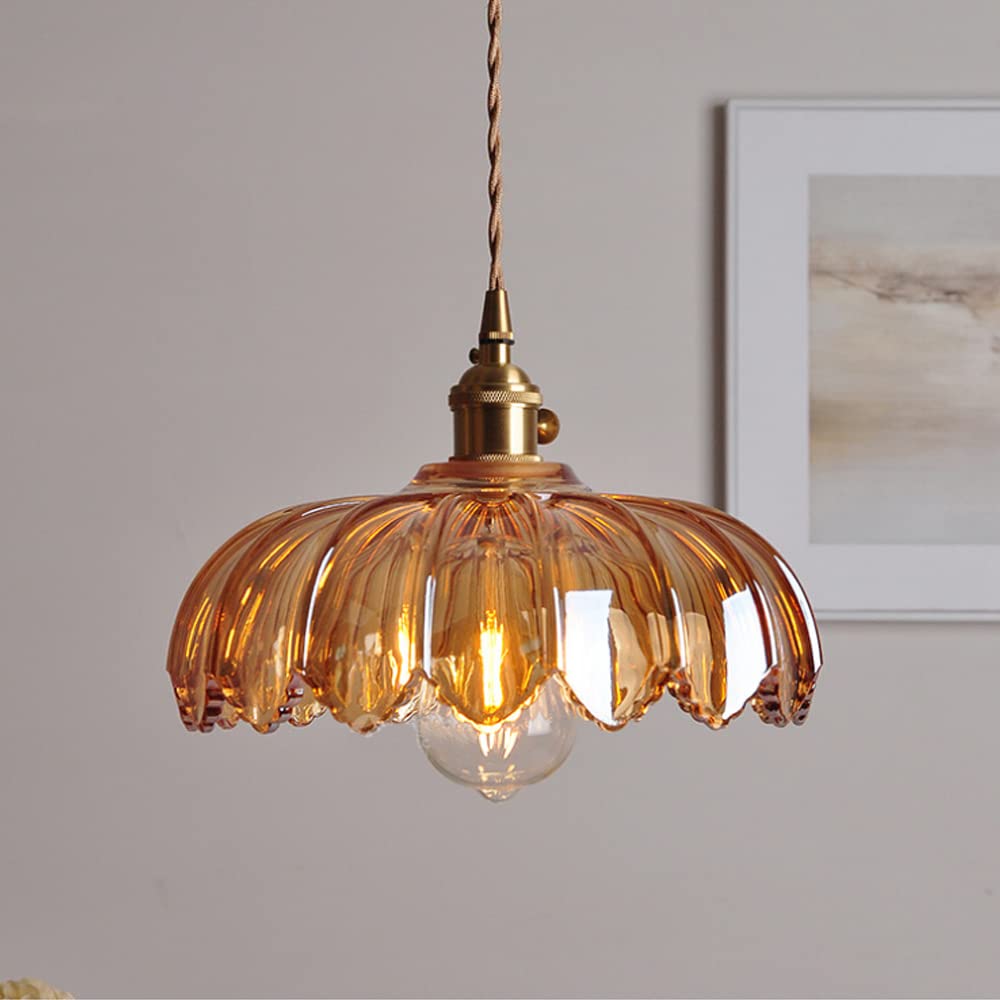 "Suspension vintage émaillée, lustre floral en verre translucide et cuivre, effet scintillant, charme rétro éléganza."