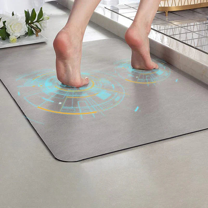 "Tapis de bain antidérapant en diatomite gris, séchage rapide, design moderne et écologique pour salle de bain."