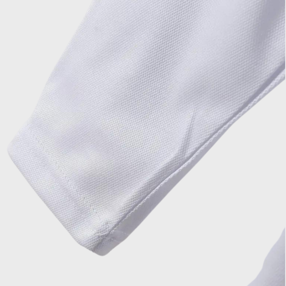 Tee-shirt homme à manches longues noir, coupe élégante, tissu doux et respirant, parfait pour style chic et confort.