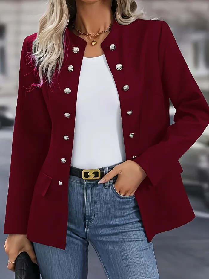 "Veste ajustée élégante bleu foncé pour femme, style professionnel et confort pour le bureau"