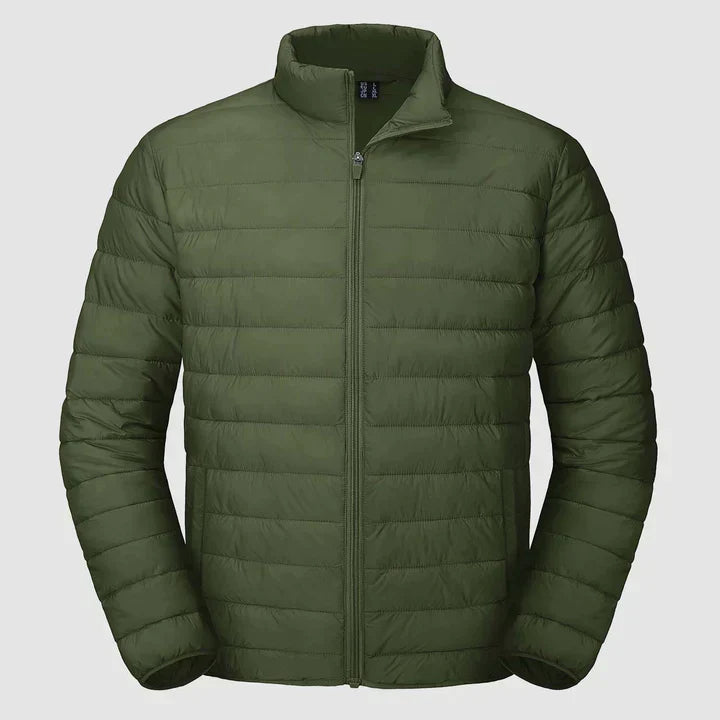 Veste d'hiver matelassée pour homme en noir, coupe moderne, col montant, isolation thermique pour un confort optimal.