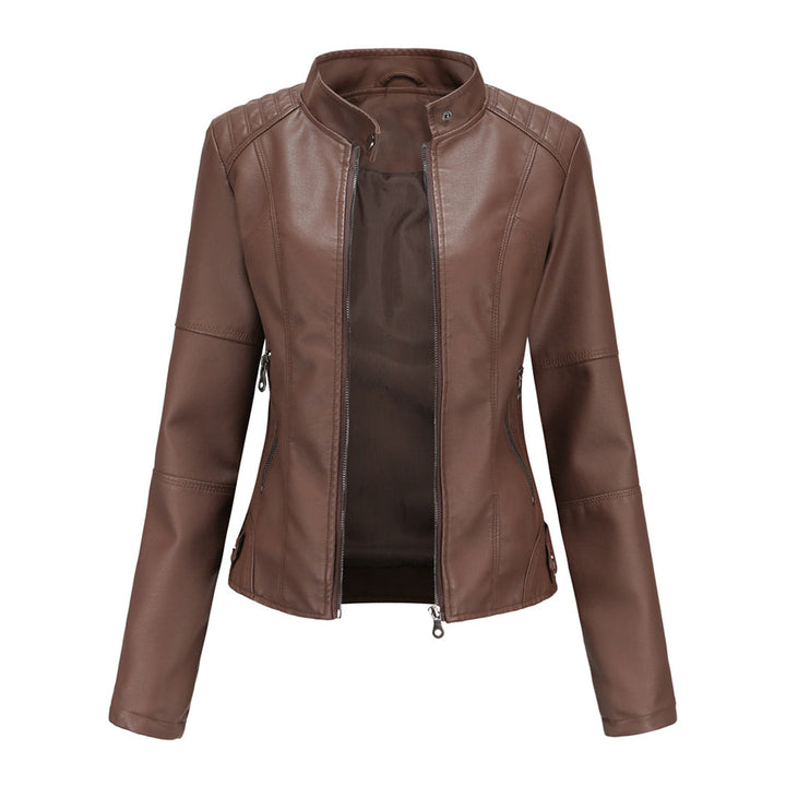 Veste en cuir camel pour femmes, chic et polyvalente, en cuir souple, apportant élégance et confort à toutes occasions.