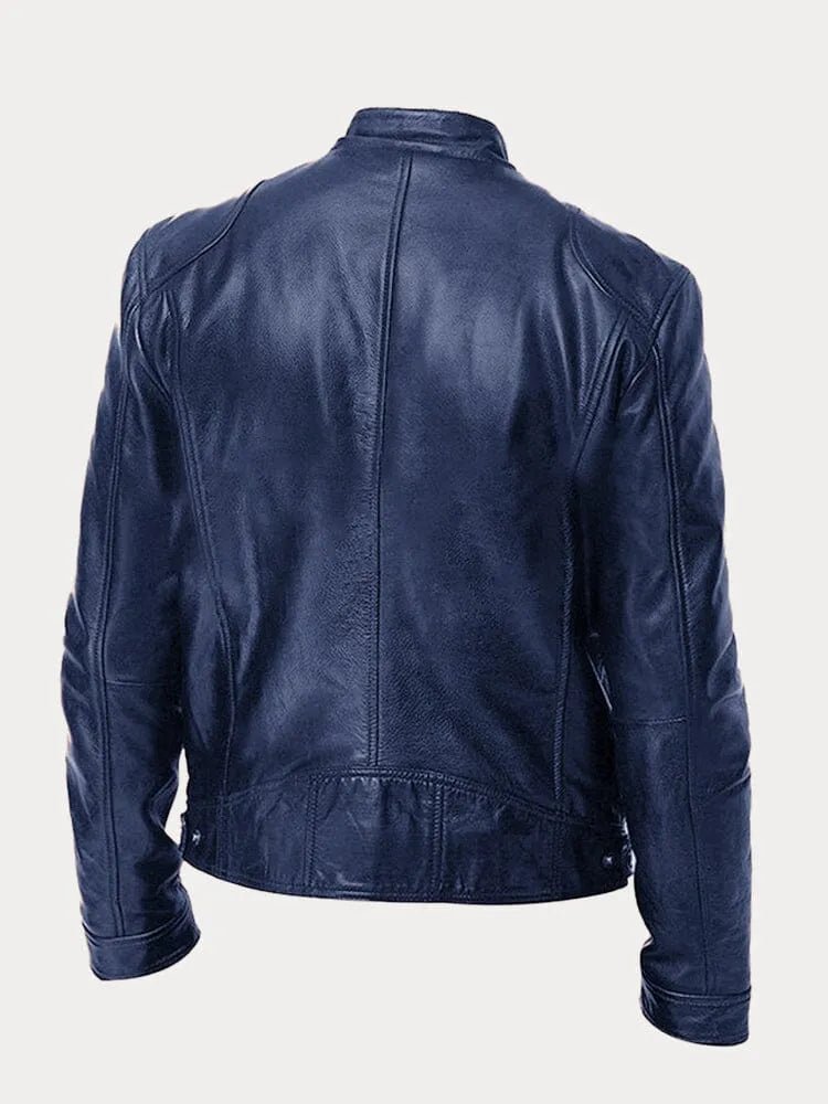 "Veste en cuir moto homme, ajustée avec poches zippées, design moderne, cuir premium noir, look élégant et pratique."