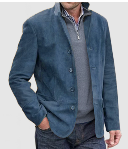 Veste en tricot homme chic, revers raffinés, bleu marine, idéale pour look élégant et confortable, style décontracté.