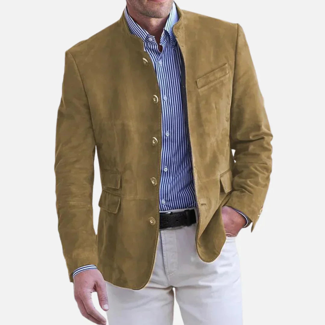 "Veste homme élégante italienne, coupe chic, tissu luxueux, couture précise, idéale formel ou décontracté."