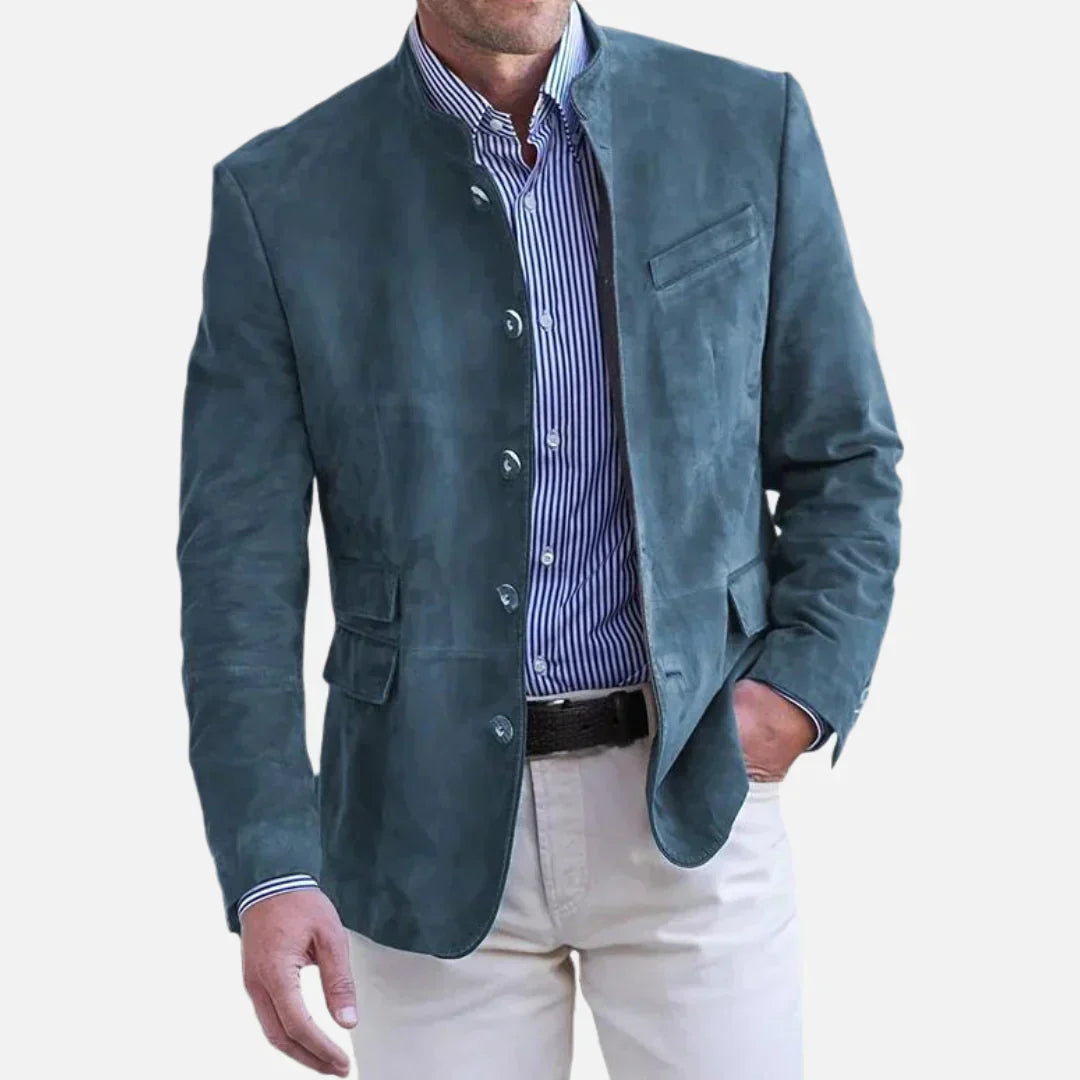 "Veste homme élégante italienne, coupe chic, tissu luxueux, couture précise, idéale formel ou décontracté."