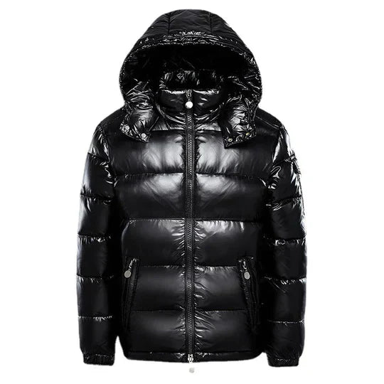 "Veste puffer femme tendance, noire, avec isolation supérieure et coupe moderne pour un hiver stylé et chaleureux."
