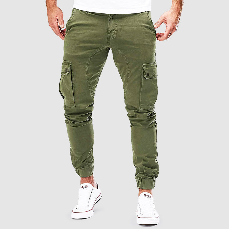 "Visuel pantalon cargo homme décontracté, coton, poches multiples, khaki, confortable et moderne pour aventure urbaine."