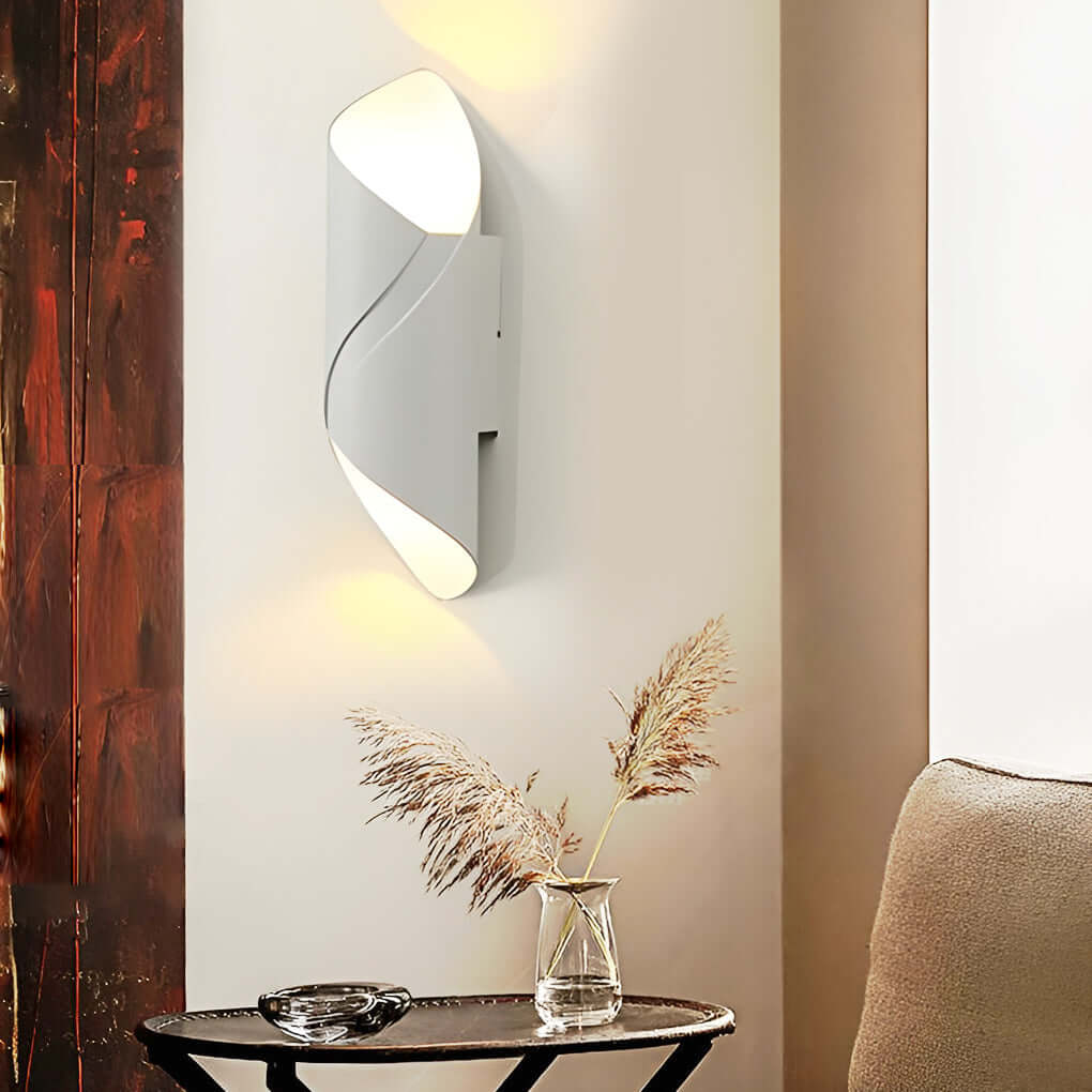Applique Murale Extérieure Design Moderne - Éclairage LED IP66