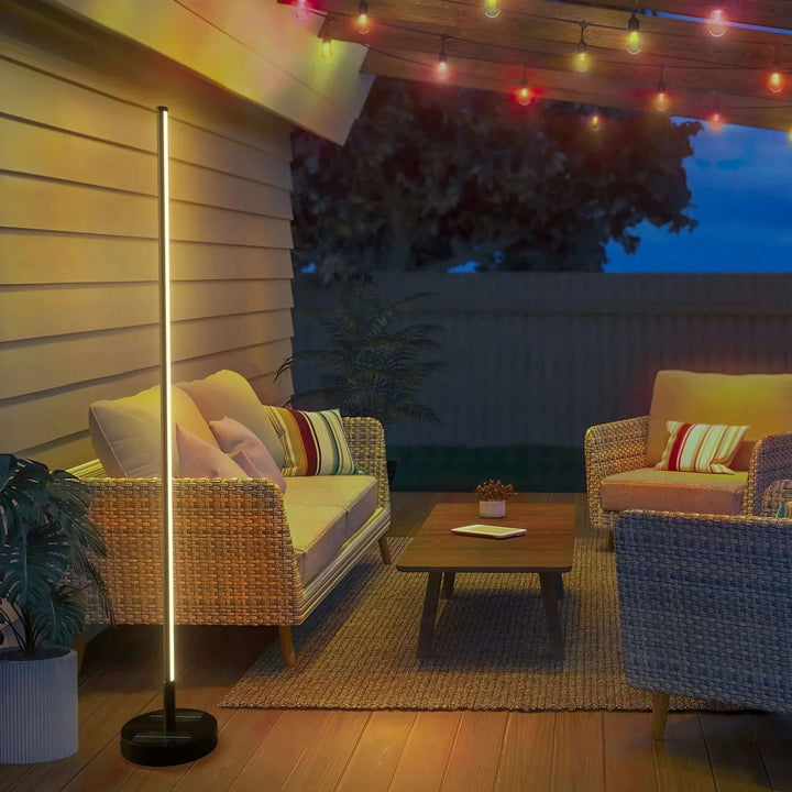 Lampadaire solaire extérieur moderne: Éclairage LED élégant