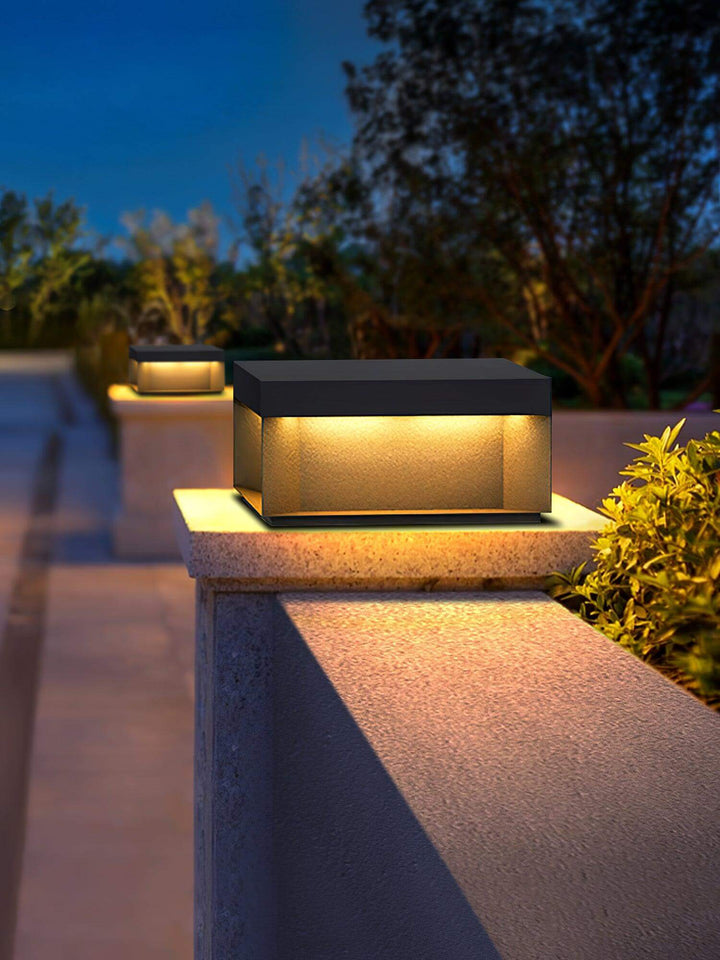Boîtier Luminaire Extérieur - Éclairage Poteau Solaire LED