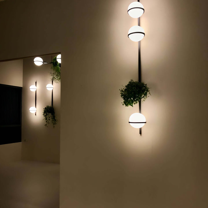 Applique Murale Extérieure Design Moderne - Éclairage LED Intégré