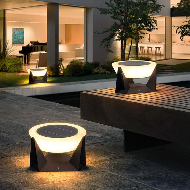Lampe Solaire Extérieure Design - Éclairage LED Haute Efficacité