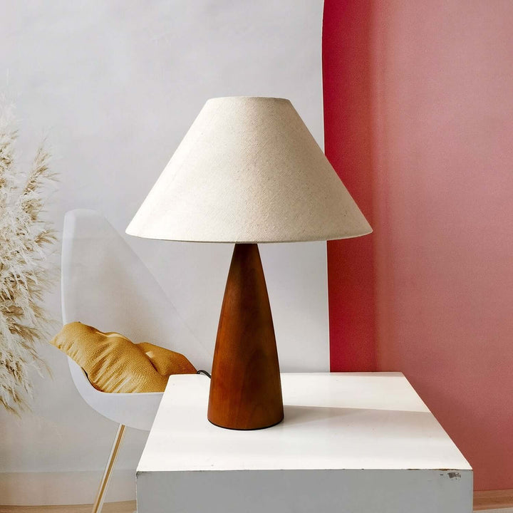 Lampe De Table En Bois Massif De Style Xviiie Siècle