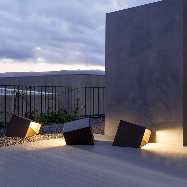 Lampe Solaire Extérieure Cube - Jardin Design