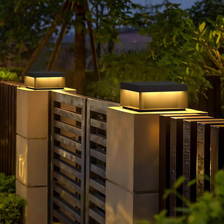 Boîtier Luminaire Extérieur - Éclairage Poteau Solaire LED